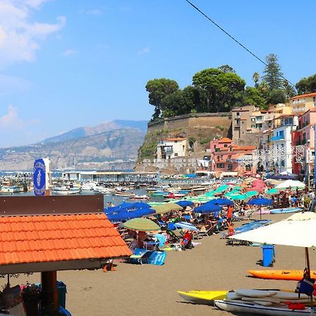 Estate4Home - La Grotta Azzurra ซอร์เรนโต ภายนอก รูปภาพ