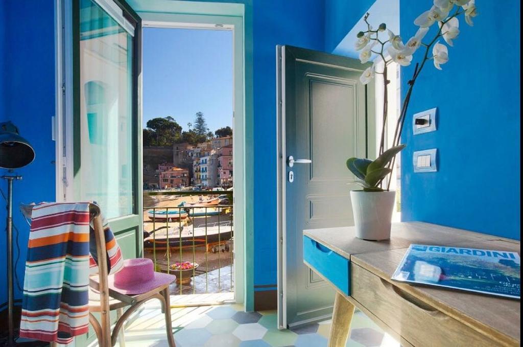 Estate4Home - La Grotta Azzurra ซอร์เรนโต ภายนอก รูปภาพ